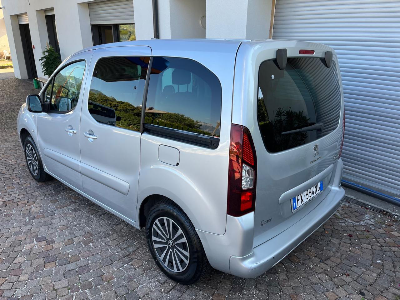 Peugeot Partner Tepee BlueHDi 100 Active
