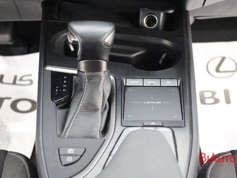 Lexus UX Hybrid Premium