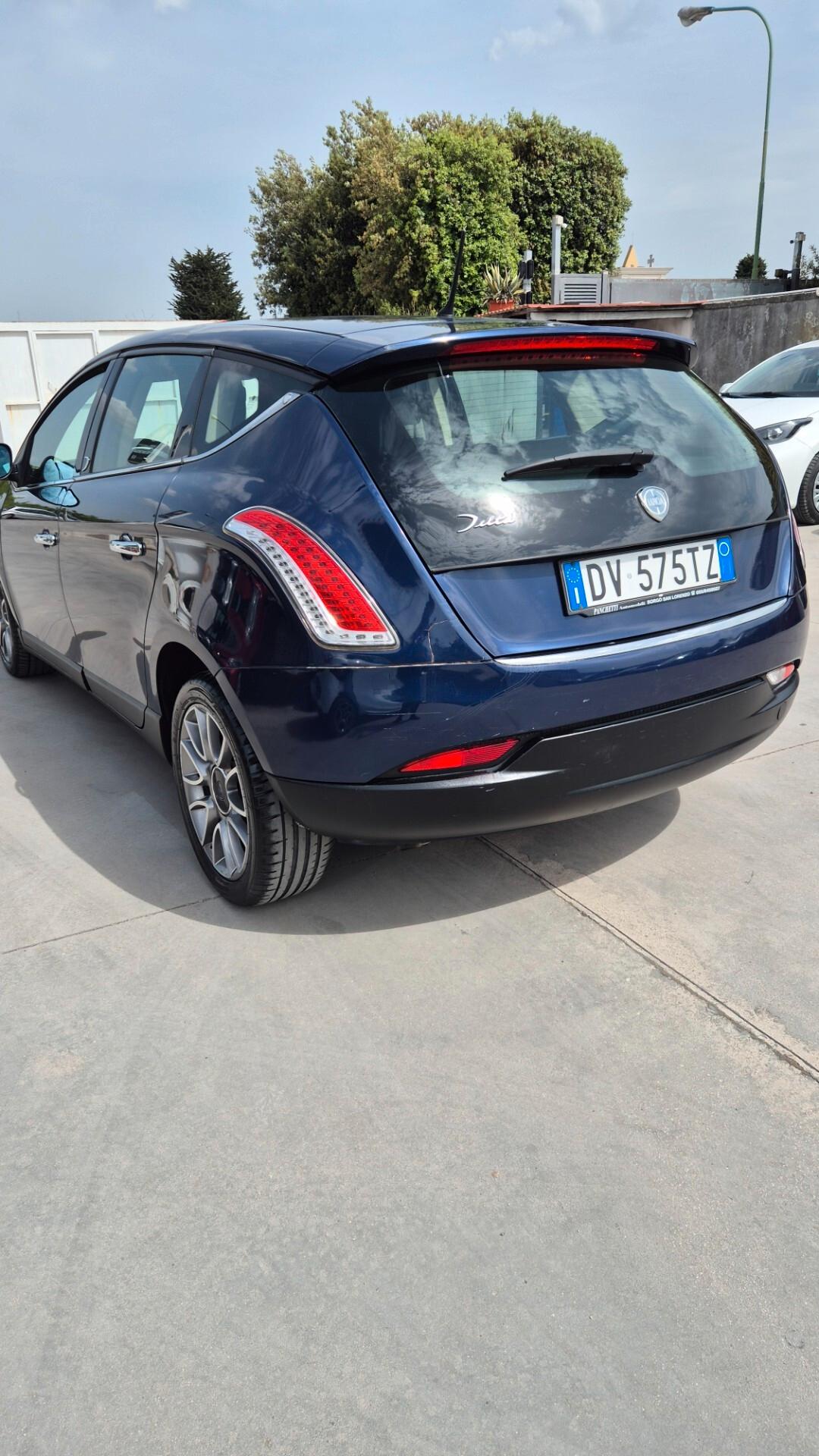 Lancia Delta 1.6 MJT DPF Platino