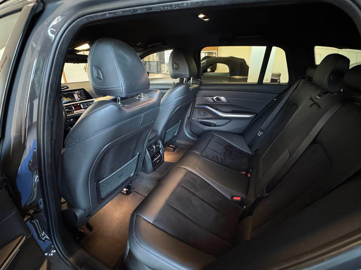 BMW - Serie 3 Touring - 320d xDrive Touring Msport