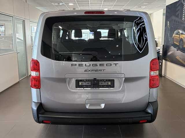 Peugeot Expert 2.0 BlueHDi 180 CV EAT8 Long