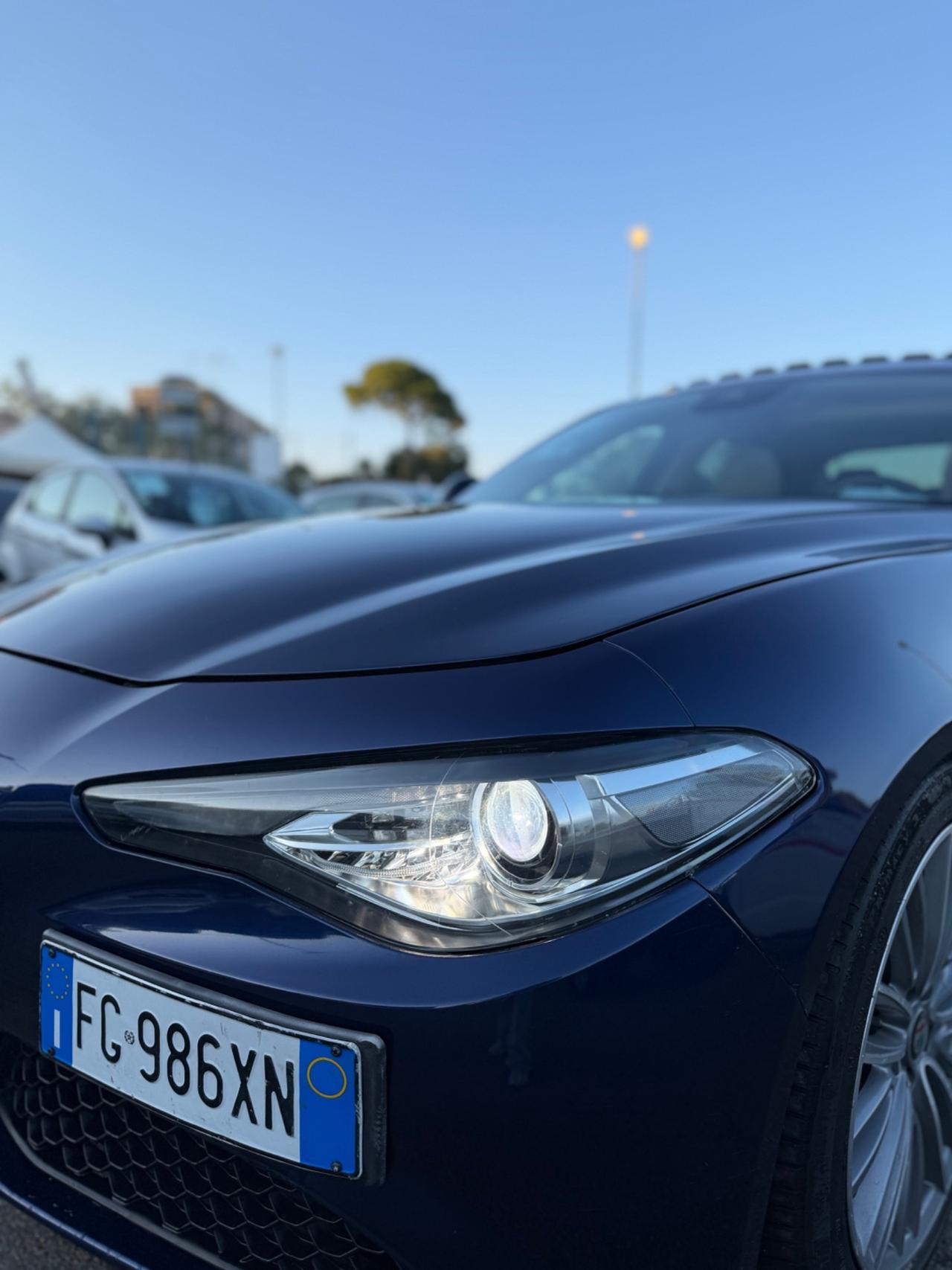 Alfa Romeo Giulia 2.2 Turbodiesel 180 CV AT8 Q 2 Business Sport Launch Ed.