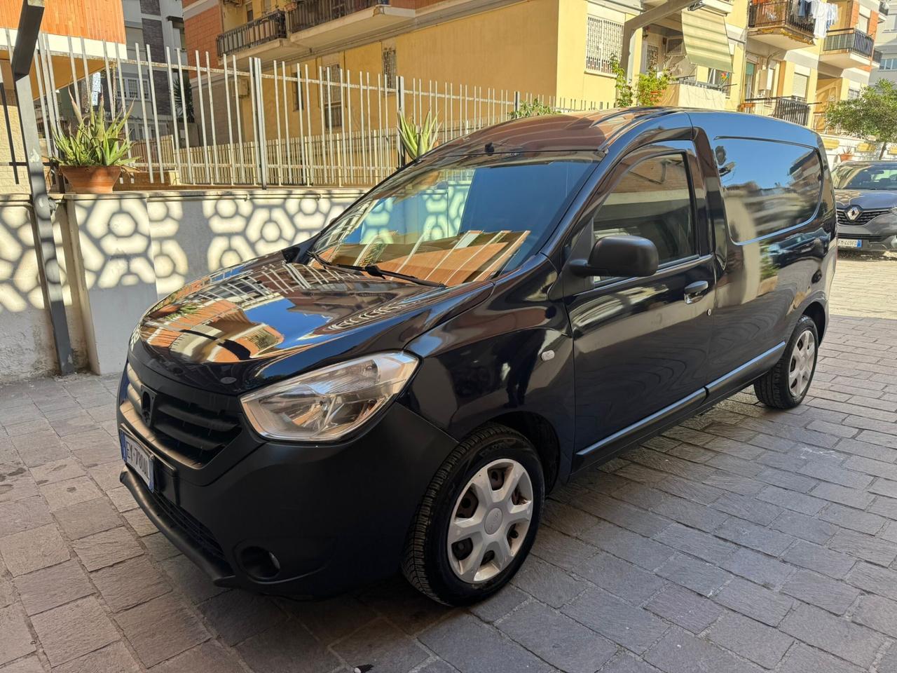 Dacia Dokker 1.6 8v 80cv GPL FURGONE Ok Neop.