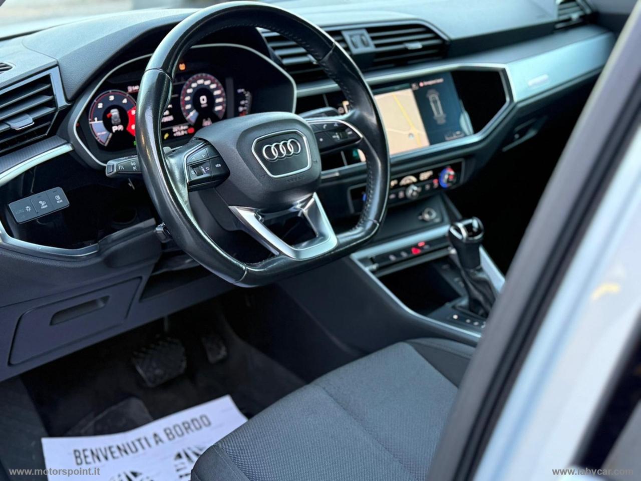 AUDI Q3 35 TDI S tronic Business