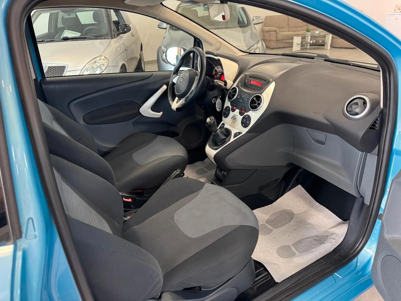 Ford Ka 1.2 BENZ TITANIUM NEOPAT 2009
