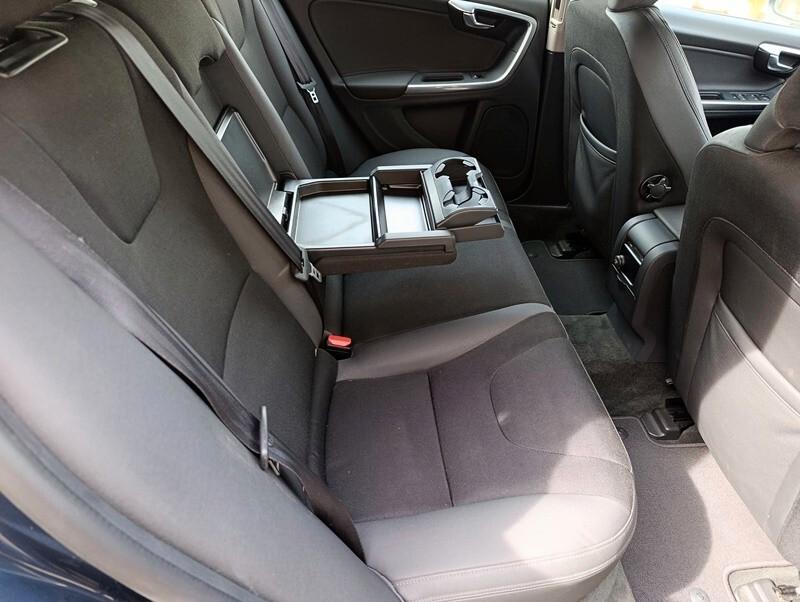 Volvo V60 DRIVe SOLO 129000 KM