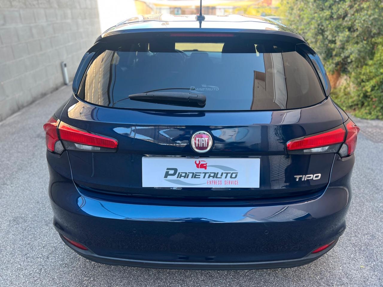Fiat Tipo 5porte 1.6 mjt Lounge 120cv NAVI/CAMERA/17; PERF.