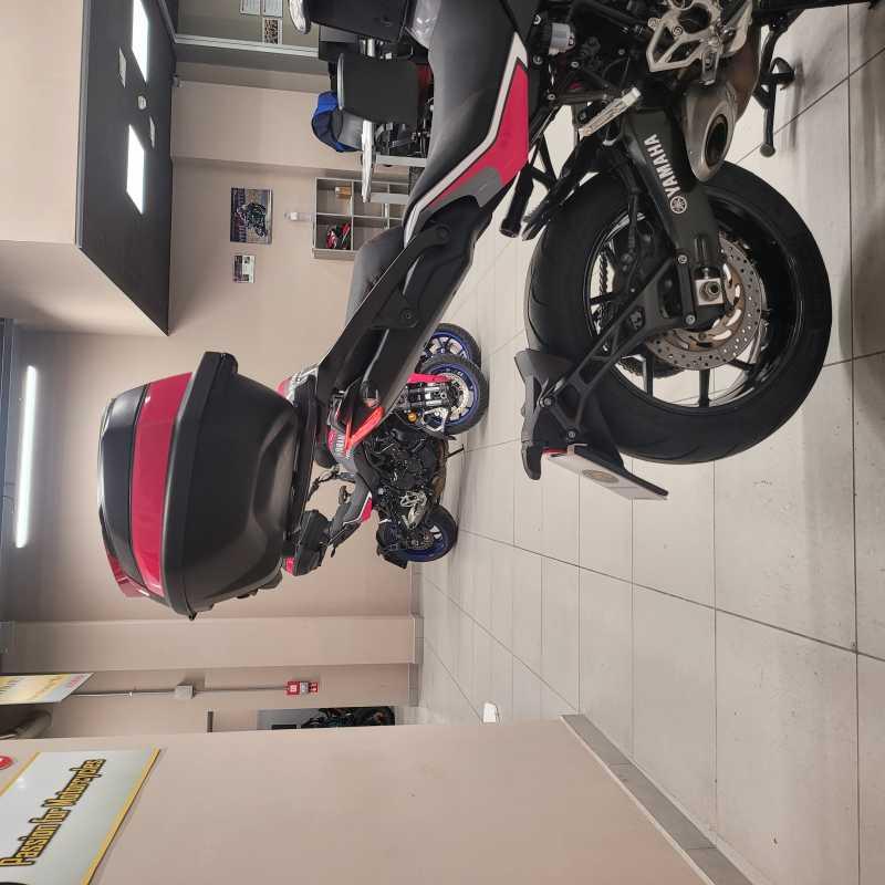 Yamaha Niken 850 GT - 2021