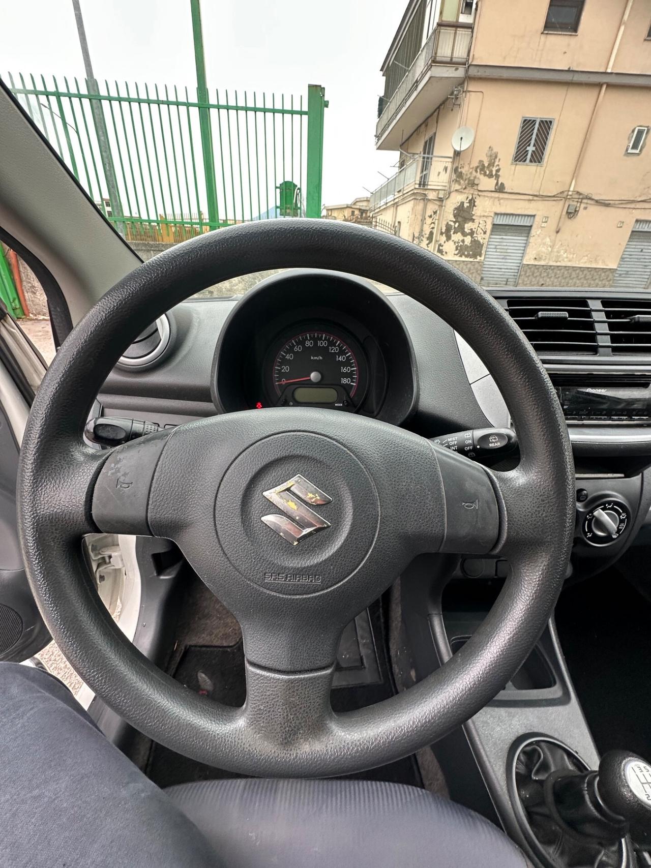 Suzuki Alto 1.0 VVT L