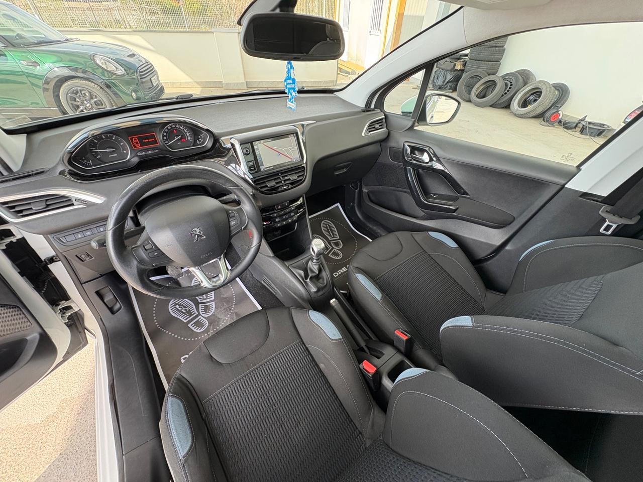 Peugeot 208 BlueHDi 120 5p Allure TETTO PANORAMICO