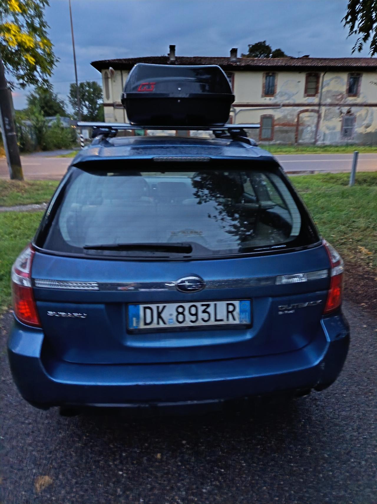 Subaru OUTBACK 2.5i 16V FS