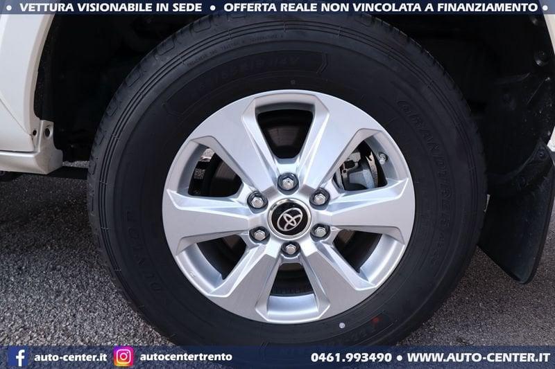 Toyota Land Cruiser LC300 GXR 3.3D AT 4X4 *GANCIO TRAINO