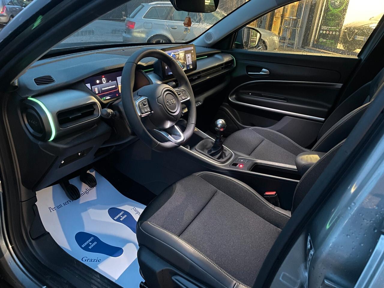 Jeep Avenger 1.2 Turbo 100 CV Summit PROMO