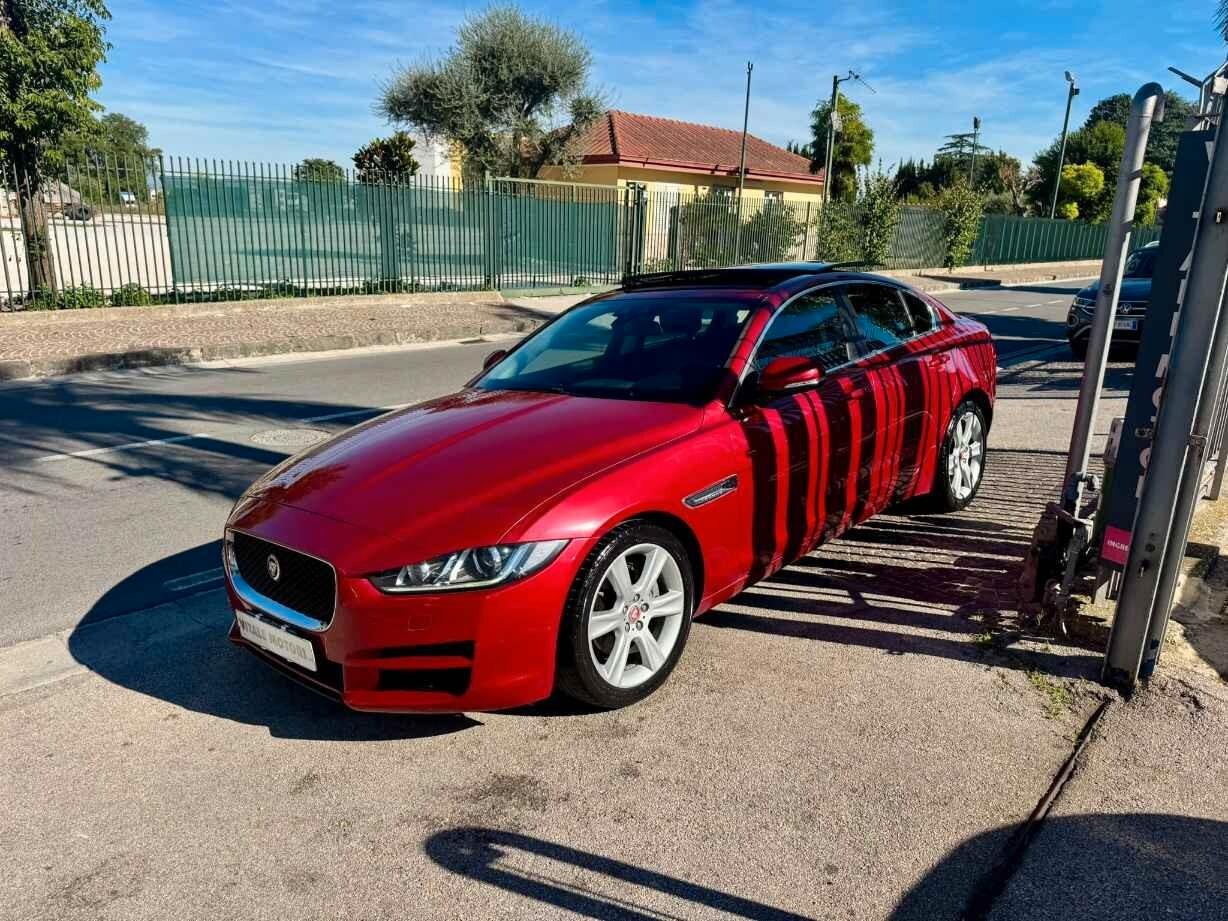 JAGUAR XE 2.0 D aut. Portfolio 180 CV