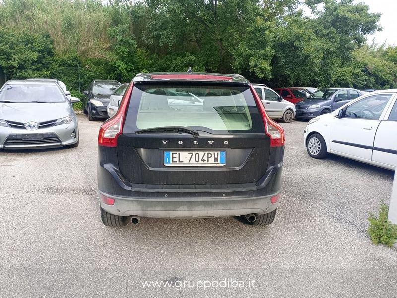 Volvo XC60 2.4 d4 (d3) kinetic awd 163cv geartronic