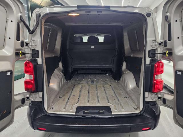 Opel Vivaro L3H1 2.0D 120CV