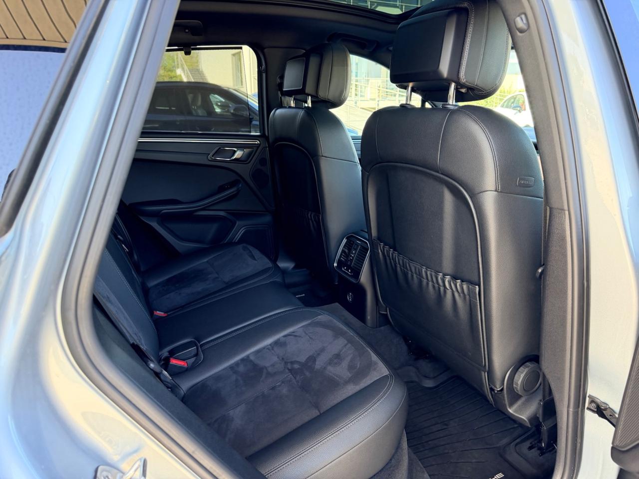 Porsche Macan 2.0 245cv iper full IN GARANZIA NO TASSE