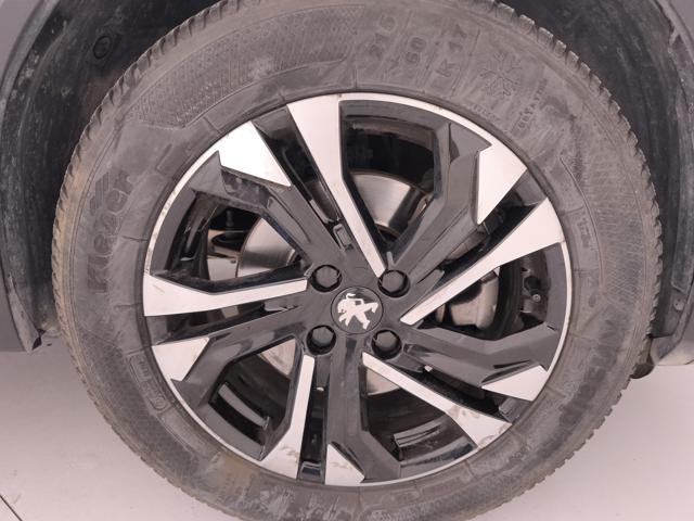 PEUGEOT 2008 1.5 bluehdi Allure Pack s&s 130cv eat8