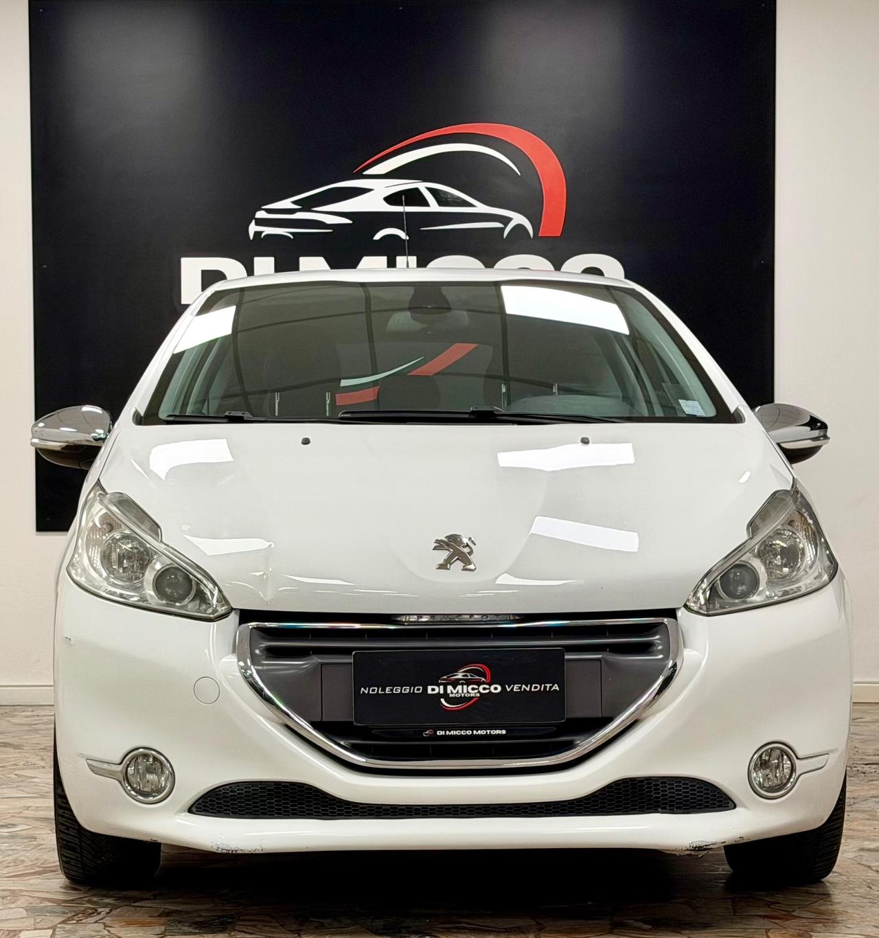 Peugeot 208 1.4 HDi 68 CV 3 porte Allure