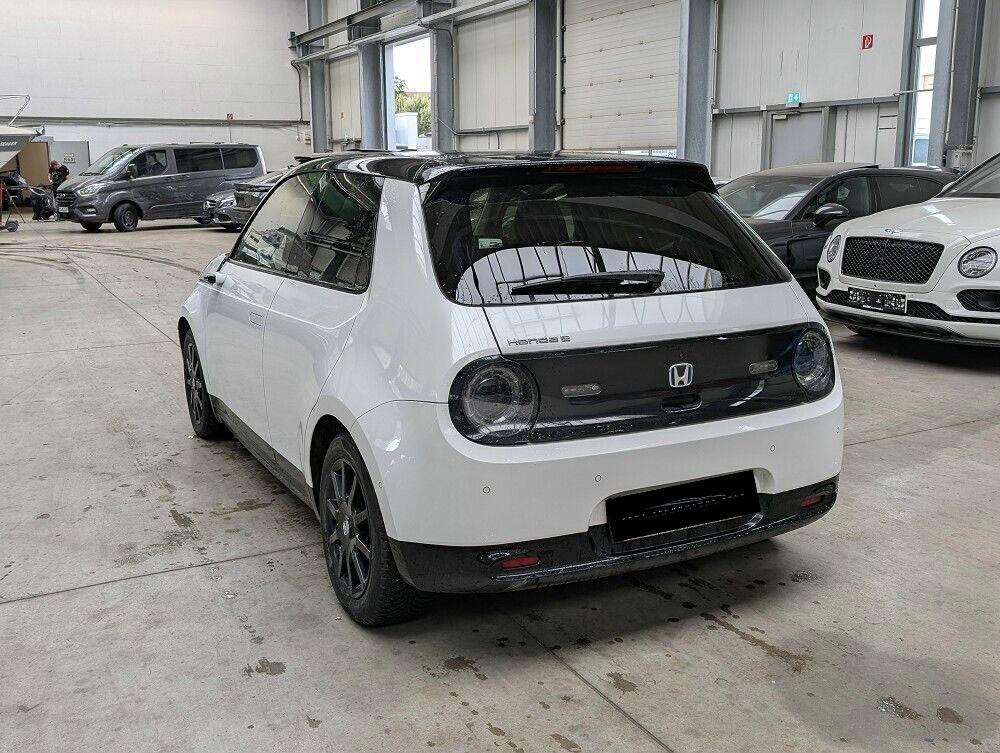 Honda e Advance 35kWh LED PANO ACC 360-KAM