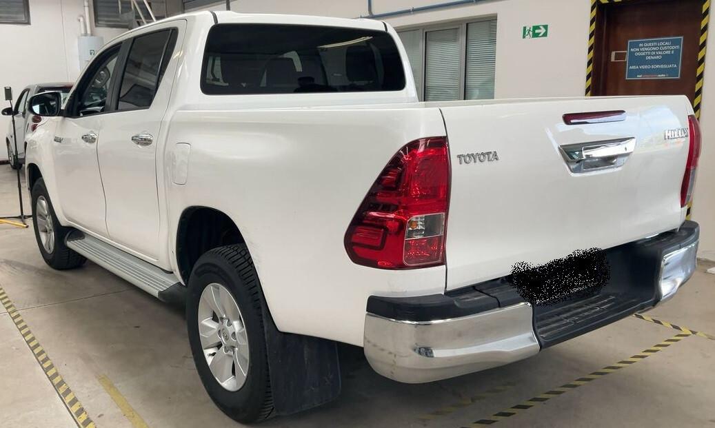 Toyota Hilux 2.4 D-4D 4WD 4 porte Double Cab