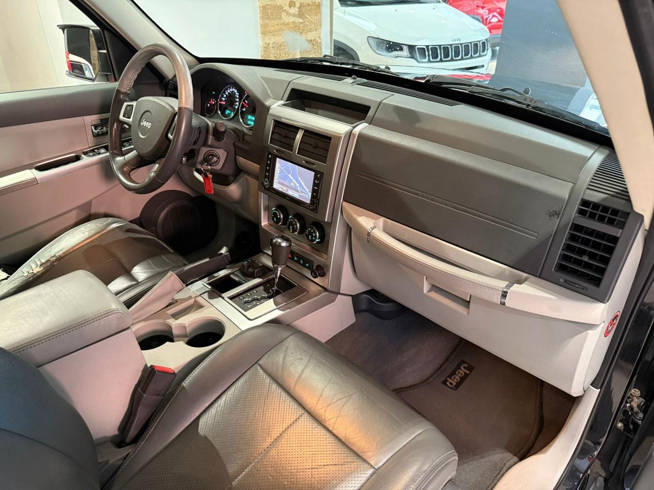 Jeep Cherokee kk 2.8 CRD DPF Limited Auto