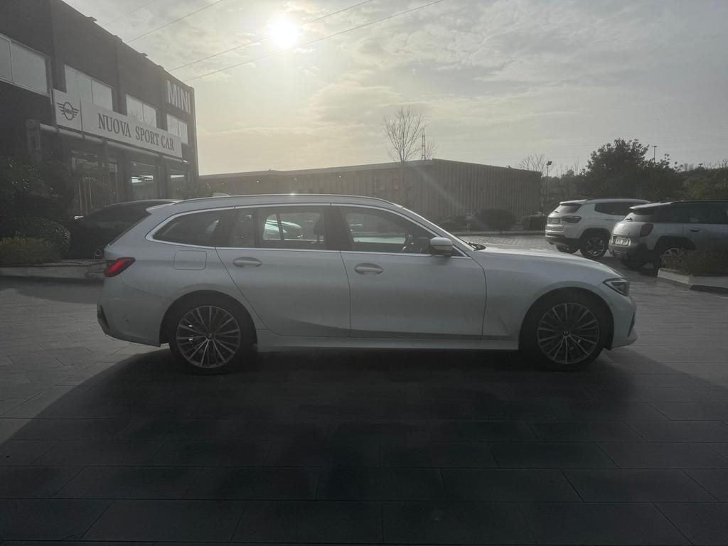 BMW Serie 3 Touring 320 d Luxury Steptronic