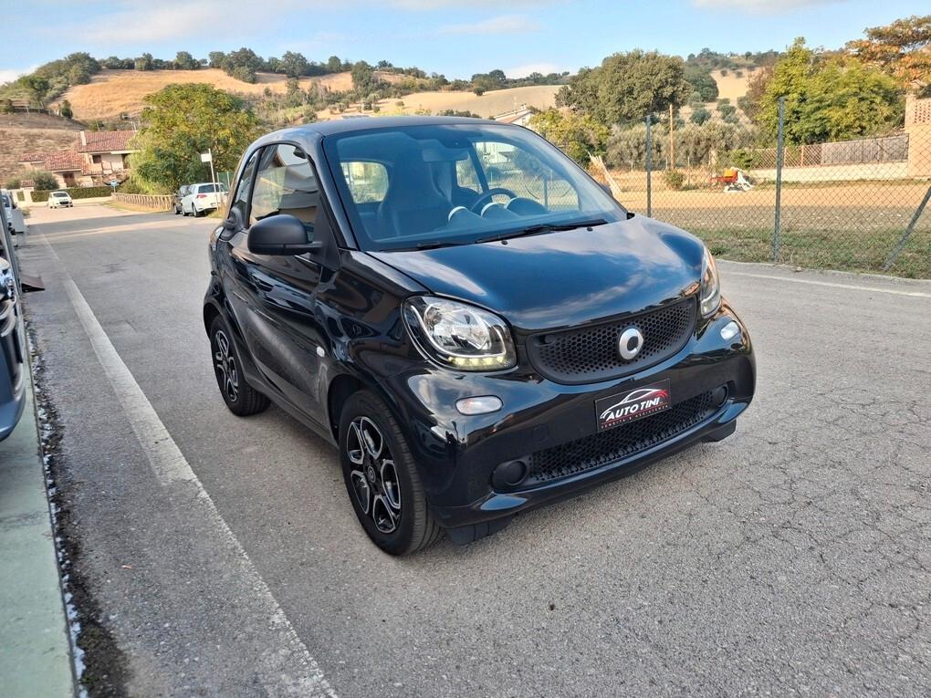 Smart ForTwo 1.0 Twinamic Passion TotalBlack 2016