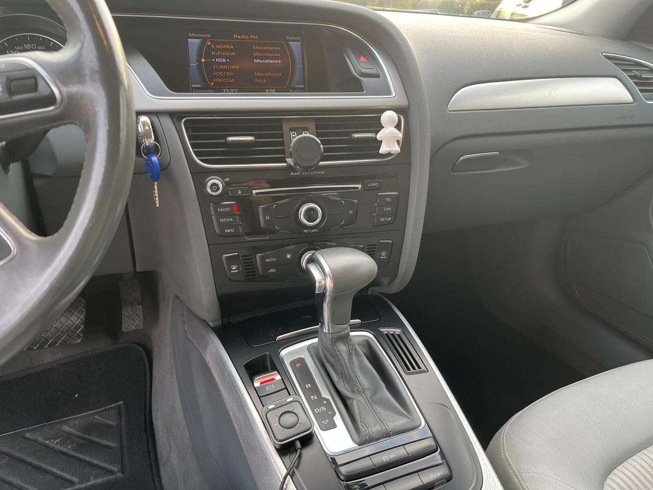 Audi A4 Avant 2.0 TDI - PERFETTA - 2012