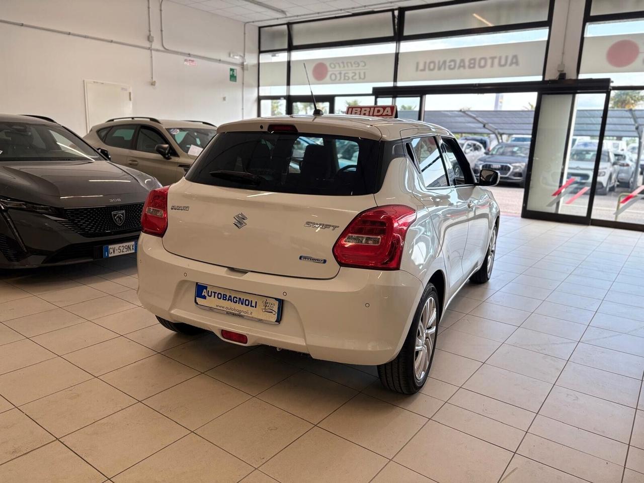 Suzuki Swift COOL 1.2 Hybrid 5p.