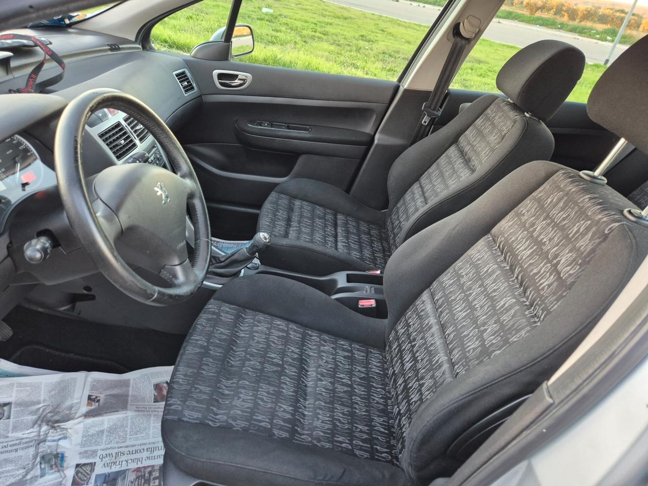 Peugeot 307 1.6 16V HDi 110CV anno 05