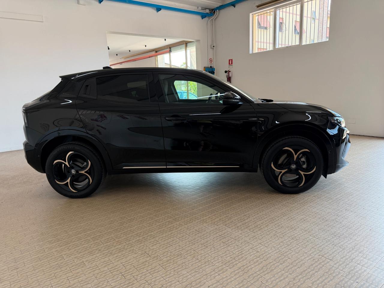 Alfa Romeo Junior 1.2 145 CV Hybrid eDCT6 Q4 Intensa Km 800 Nero Tortona 4X4