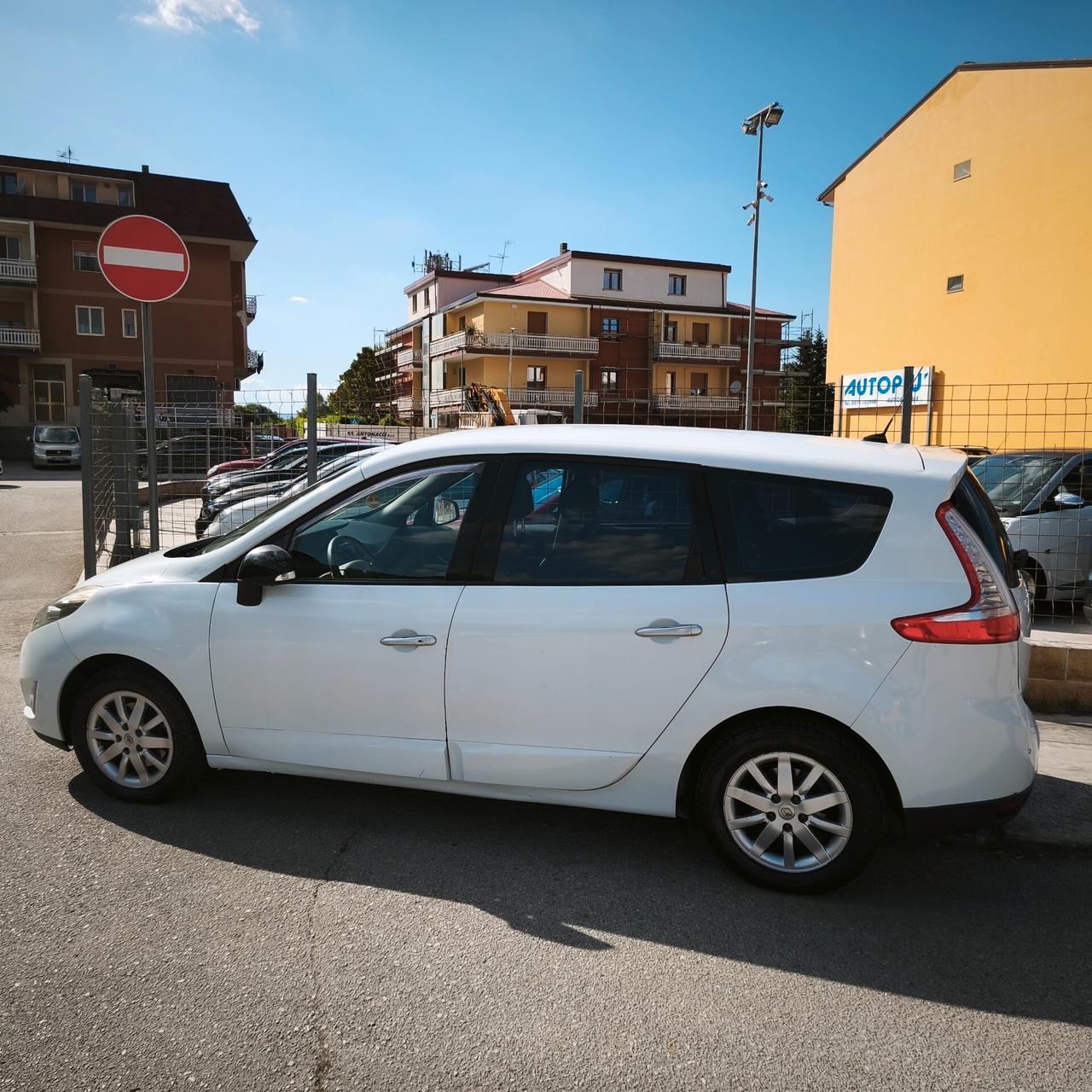 Renault Scenic Scénic 1.9 dCi 130CV Luxe 7 posti