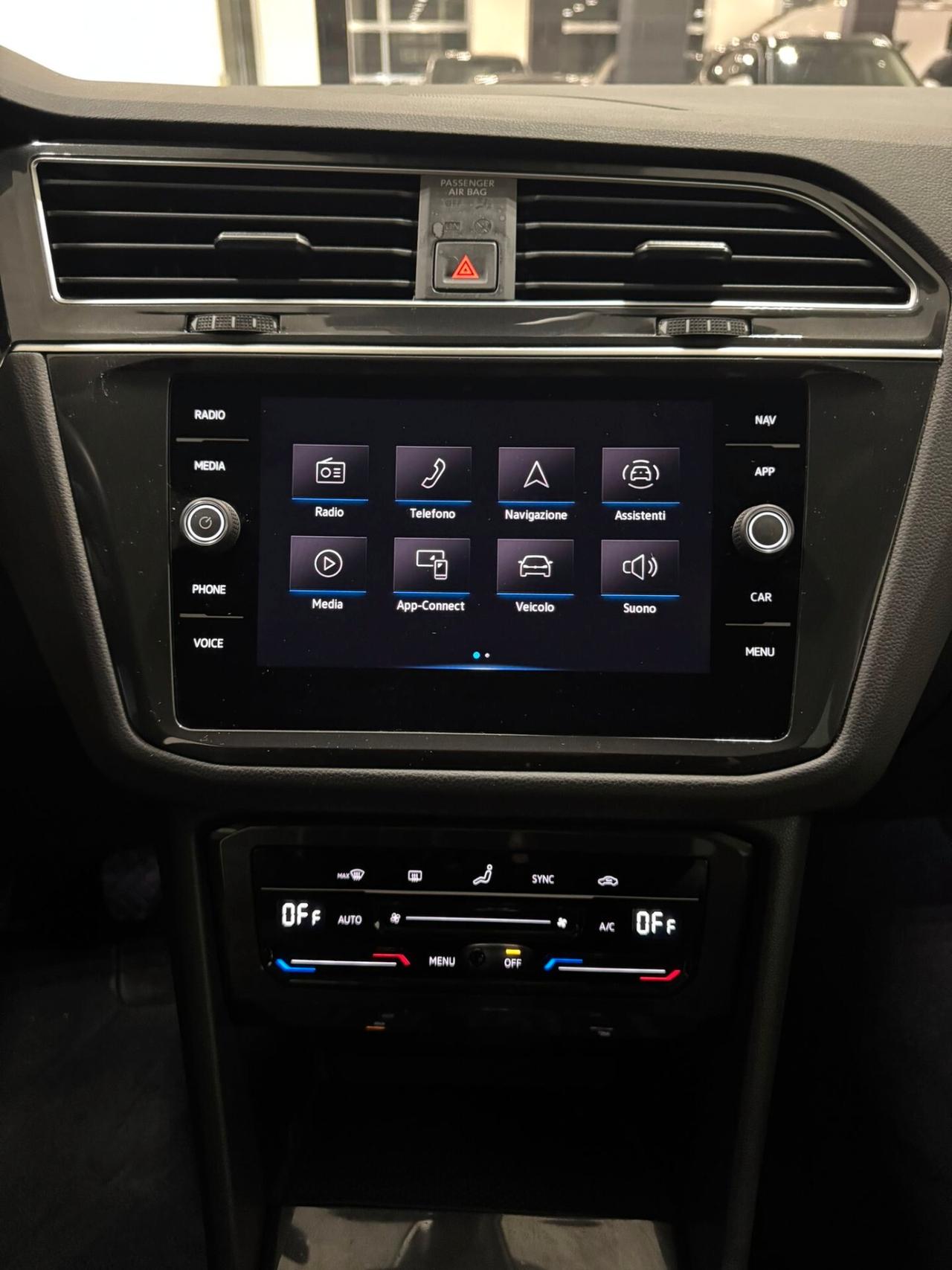 Volkswagen Tiguan 2.0 TDI Life (SUPER PREZZO)