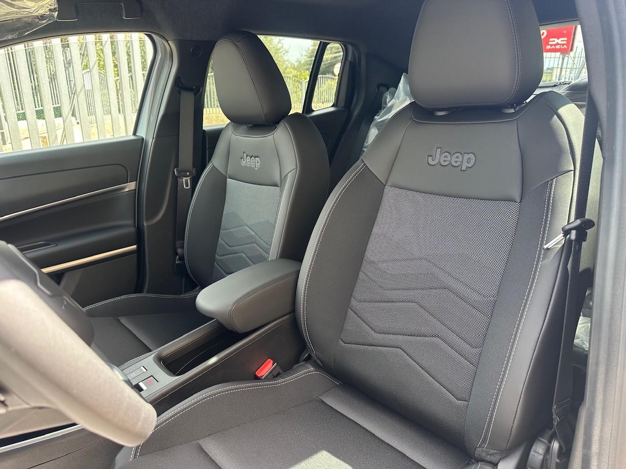 Jeep Avenger 1.2 Turbo 110 CV MHEV Summit