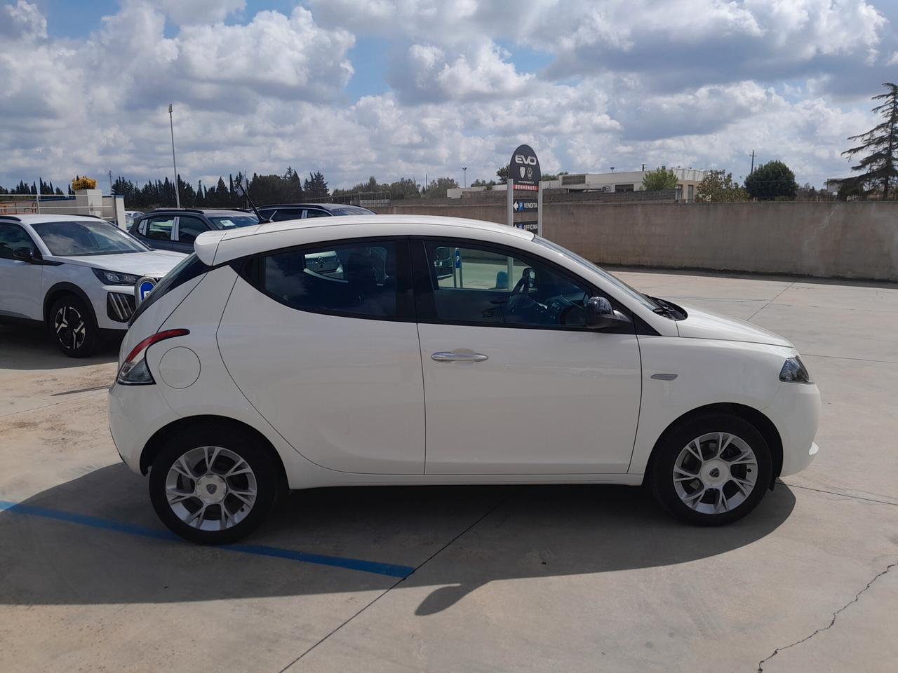LANCIA YPSILON 1.2 69 CV GPL -AZIENDALE -KM 52.000
