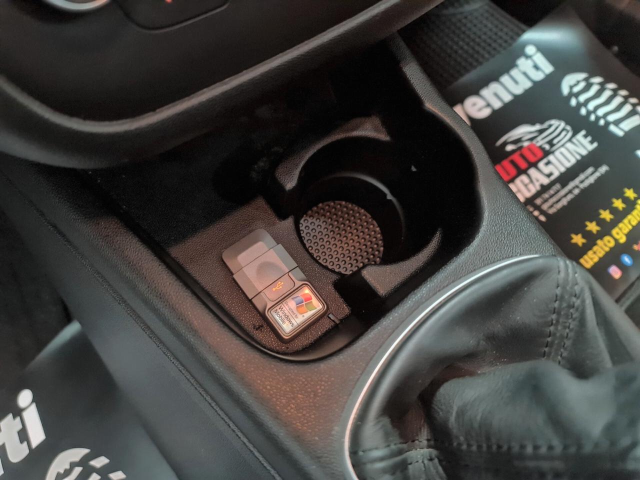 Fiat Punto Evo 1.6 Mjt DPF*Navigat.*Pelle*Cruise*PDC