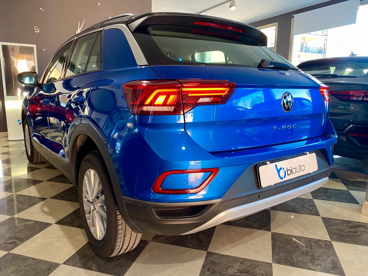 Volkswagen T-Roc 1.0 TSI Life-2022