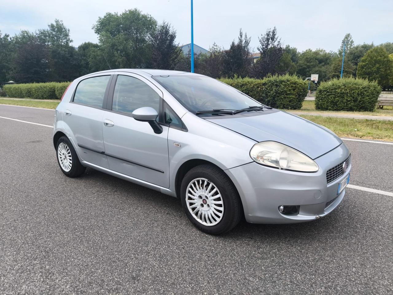 FIAT GRANDE PUNTO 1.2 DYNAMIC "OK NEOPATENTATI"
