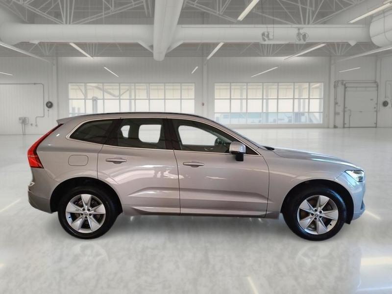 VOLVO XC60 B4 D AWD AUTOMATICO CORE SUV
