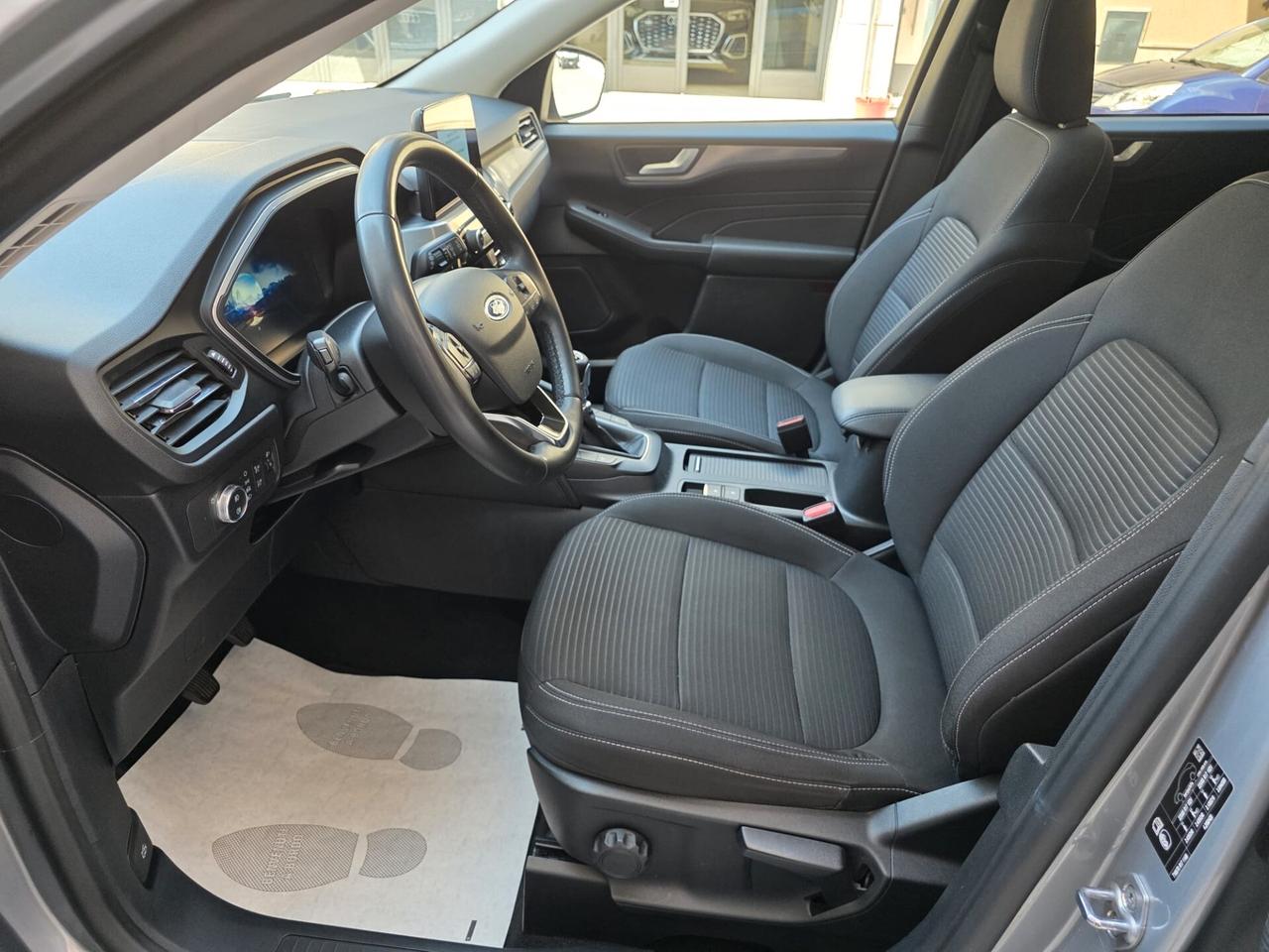 Ford Kuga 2.0 EcoBlue Hybrid 150 CV 2WD Titanium Business / cambio manuale