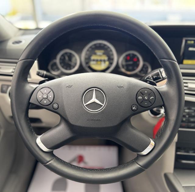 MERCEDES-BENZ E 220 CDI Avantgarde - Solo 87.000 km / 1 propr.