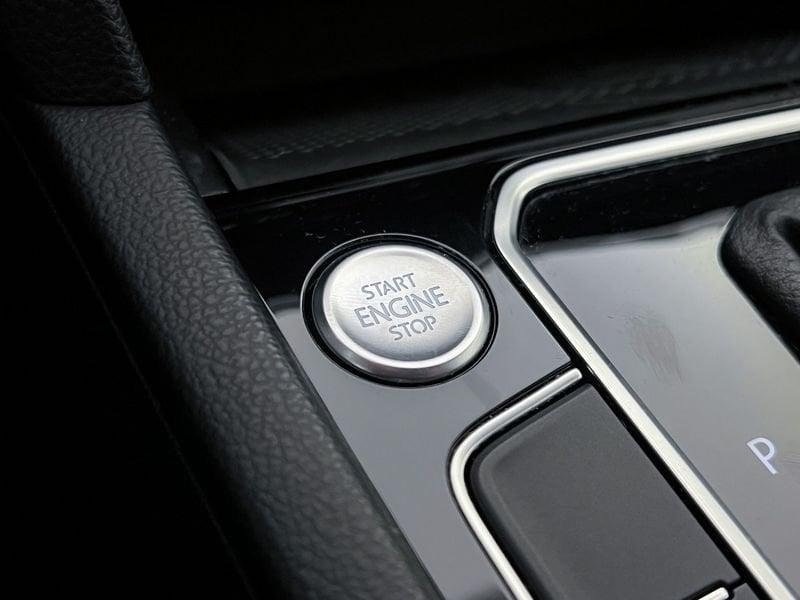 Volkswagen Passat Passat Variant 2.0 TDI SCR EVO DSG Executive