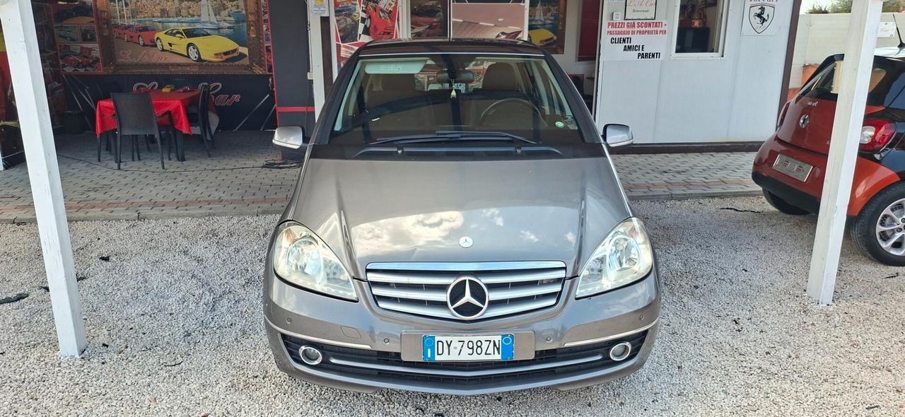 Mercedes-benz A 160 BlueEFFICIENCY Elegance