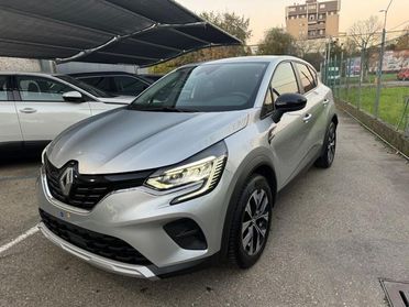 RENAULT Captur TCe 100 CV GPL Equilibre NAVI-FULL LED