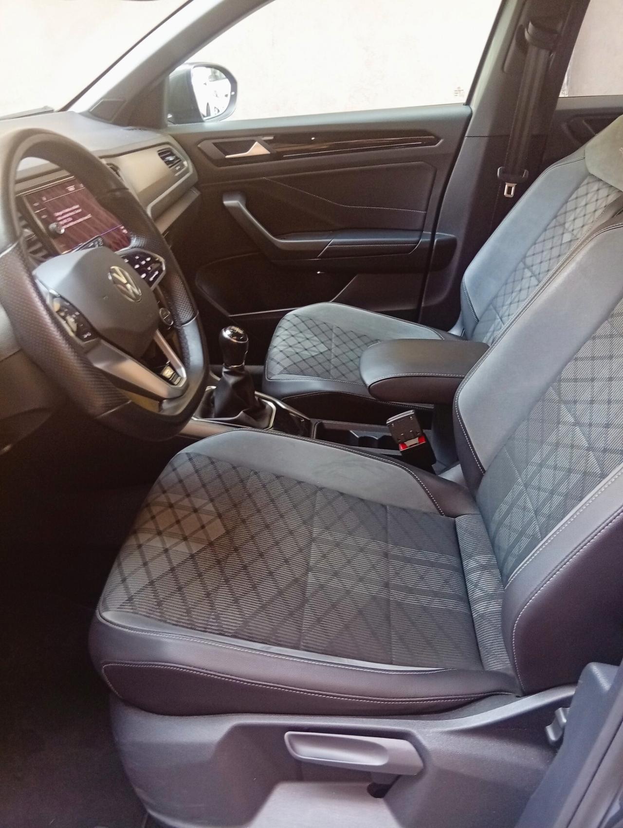 Volkswagen T-Roc 1.0 TSI Business BlueMotion Technology