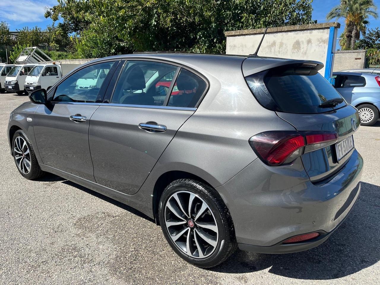 Fiat tipo 5P-lounge-1.3 mjt-95 cv -2019