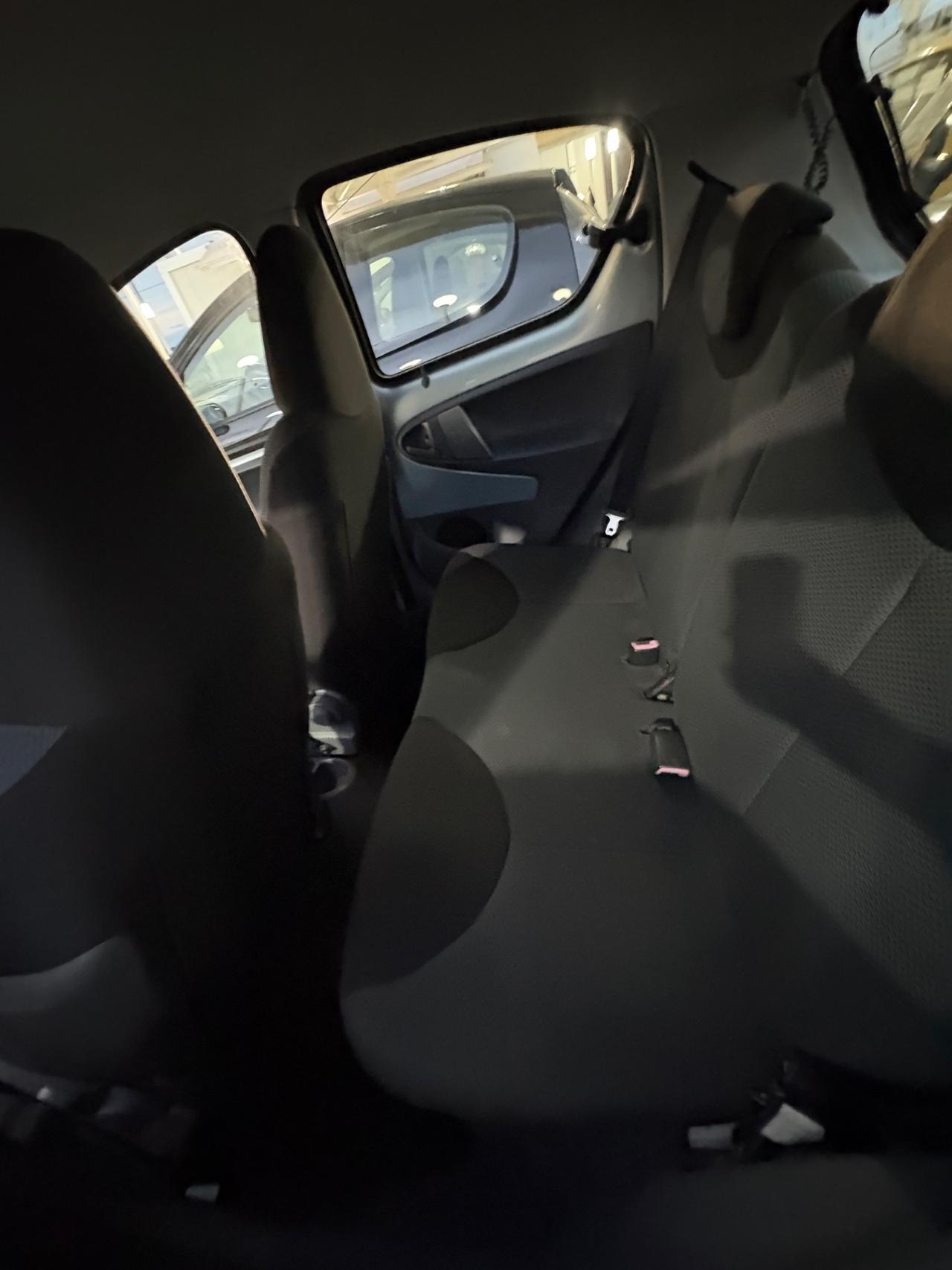 Toyota Aygo 1.0 12V VVT-i 5 porte