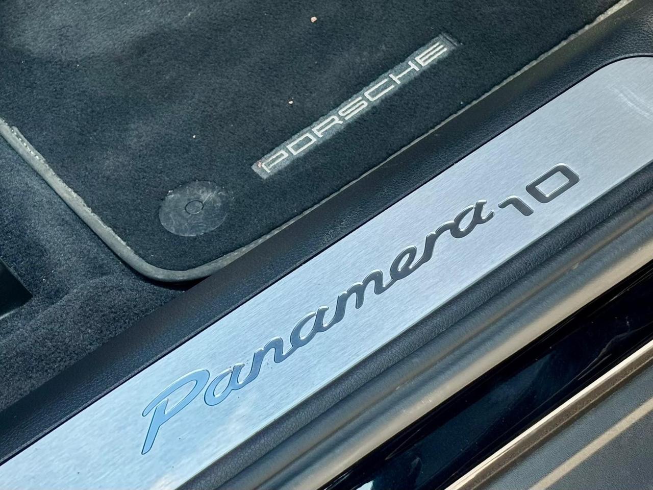 Porsche Panamera 2.9 4 E-Hybrid 10 Y EDITION