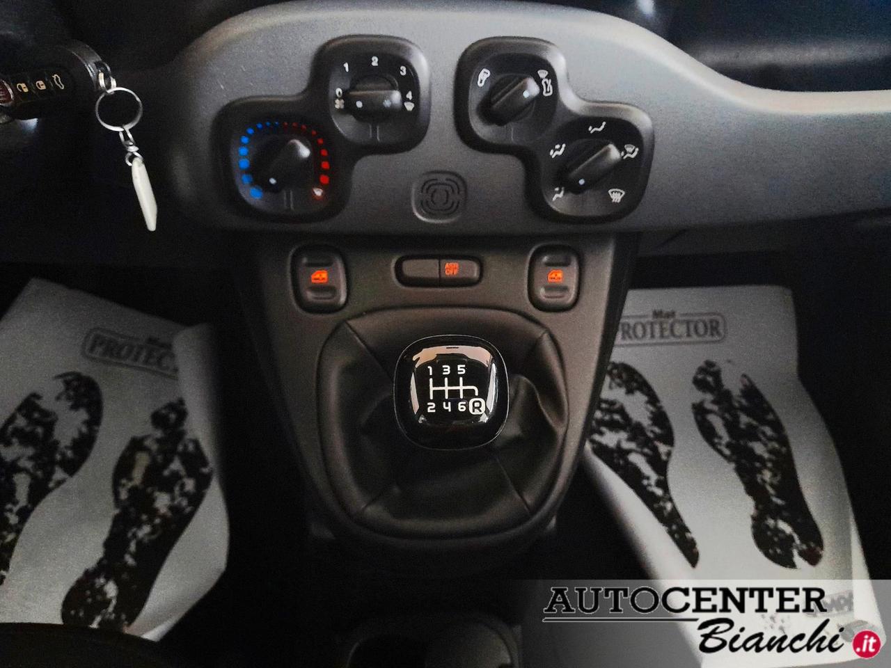 Fiat Panda 1.0 firefly hybrid City Life s&s 70cv 5p.ti